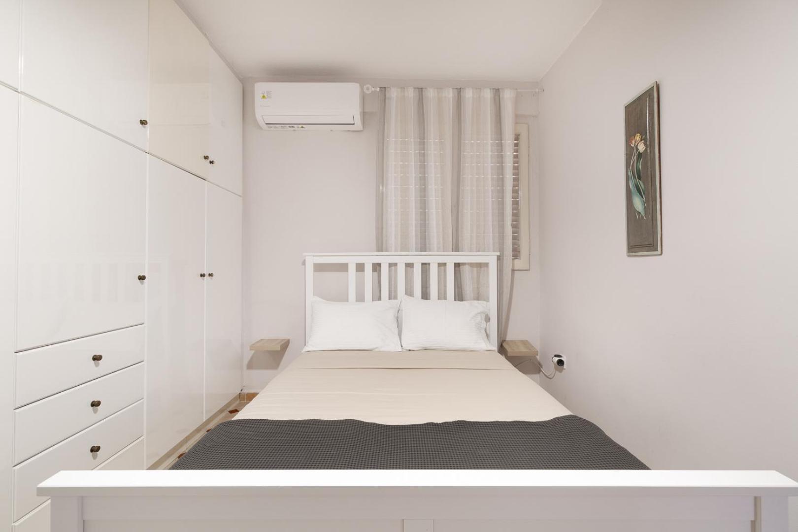 Caldera Close To The Port, Airport & Athens 라피나 외부 사진