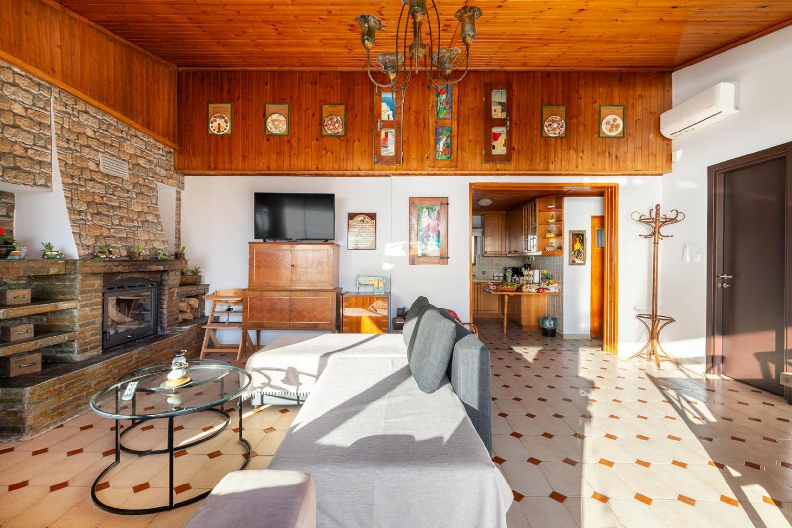 Caldera Close To The Port, Airport & Athens 라피나 외부 사진